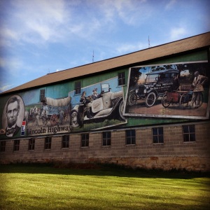 This mural, located about midway between Jennerstown and Stoystown, is painted on the side of Yaste Greenhouse Barn. It's enormous!